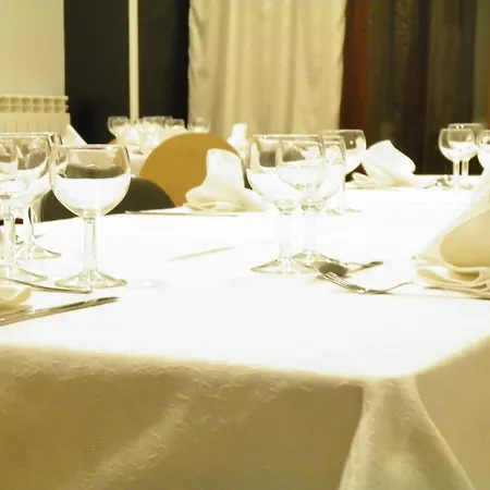 Hostal Catalina de Austria-2